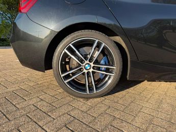 BMW 1 Series 1.5 118i GPF M Sport Shadow Edition Hatchback 5dr Petrol Auto Eu