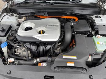 Kia Optima 2.0h GDi 9.8kWh Saloon 4dr Petrol Plug-in Hybrid Auto Euro 6 (20