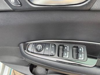 Kia Optima 2.0h GDi 9.8kWh Saloon 4dr Petrol Plug-in Hybrid Auto Euro 6 (20