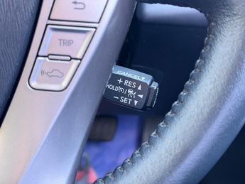 Toyota Prius+ 1.8 VVT-h Icon MPV 5dr Petrol Hybrid CVT Euro 6 (s/s) (136 ps)