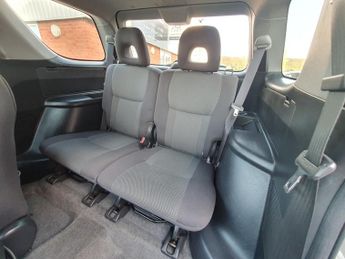 Toyota RAV4 2.0 VVT-i XT3 SUV 3dr Petrol Automatic 4WD (218 g/km, 147 bhp)  