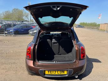 Mini Countryman 1.6 Cooper D SUV 5dr Diesel Manual ALL4 Euro 5 (s/s) (112 ps)