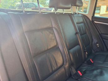 Volkswagen Tiguan 2.0 TDI BlueMotion Tech SE SUV 5dr Diesel DSG 4WD Euro 5 (s/s) (