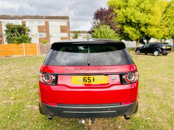 Land Rover Discovery Sport 2.0 TD4 HSE Black SUV 5dr Diesel Auto 4WD Euro 6 (s/s) (180 ps)