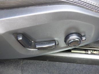 Volvo XC90 2.0 D5 PowerPulse Momentum Pro Auto 4WD Euro 6 (s/s) 5dr