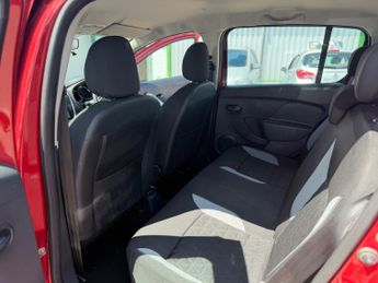 Dacia Sandero Stepway 0.9 TCe Laureate Hatchback 5dr Petrol Manual Euro 6 (s/s) (90 ps