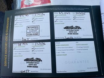 Volkswagen Touareg 3.0 TDI V6 BlueMotion Tech R-Line SUV 5dr Diesel Tiptronic 4WD E