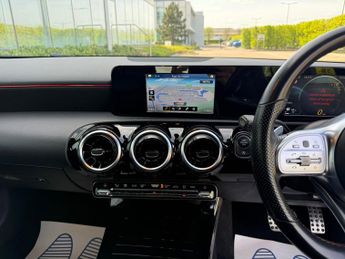 Mercedes-Benz A Class 1.3 A180 AMG Line Hatchback 5dr Petrol 7G-DCT Euro 6 (s/s) (136 