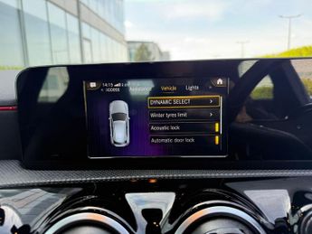 Mercedes-Benz A Class 1.3 A180 AMG Line Hatchback 5dr Petrol 7G-DCT Euro 6 (s/s) (136 