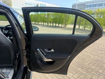 Mercedes-Benz A Class 1.3 A180 AMG Line Hatchback 5dr Petrol 7G-DCT Euro 6 (s/s) (136 