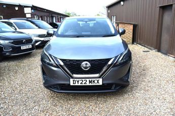 Nissan Qashqai 1.3 DIG-T MHEV Acenta Premium XTRON Euro 6 (s/s) 5dr