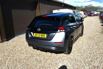 Nissan LEAF 39kWh N-Connecta Auto 5dr