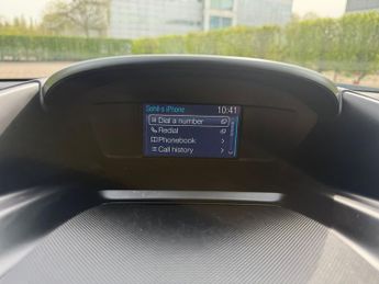 Ford Kuga 1.5T EcoBoost Zetec SUV 5dr Petrol Auto AWD Euro 6 (s/s) (182 ps