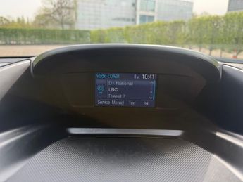 Ford Kuga 1.5T EcoBoost Zetec SUV 5dr Petrol Auto AWD Euro 6 (s/s) (182 ps