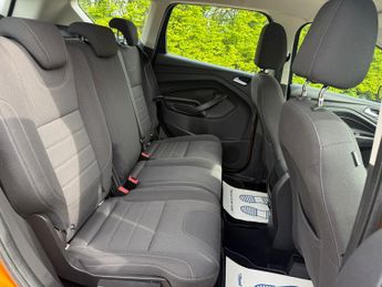 Ford Kuga 1.5T EcoBoost Zetec SUV 5dr Petrol Auto AWD Euro 6 (s/s) (182 ps