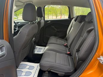 Ford Kuga 1.5T EcoBoost Zetec SUV 5dr Petrol Auto AWD Euro 6 (s/s) (182 ps