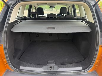 Ford Kuga 1.5T EcoBoost Zetec SUV 5dr Petrol Auto AWD Euro 6 (s/s) (182 ps