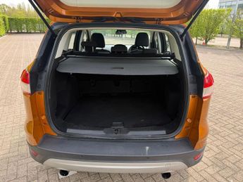 Ford Kuga 1.5T EcoBoost Zetec SUV 5dr Petrol Auto AWD Euro 6 (s/s) (182 ps