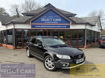 Volvo XC70 2.4 D5 SE Lux Estate 5dr Diesel Geartronic AWD Euro 5 (215 ps)