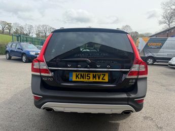 Volvo XC70 2.4 D5 SE Lux Estate 5dr Diesel Geartronic AWD Euro 5 (215 ps)