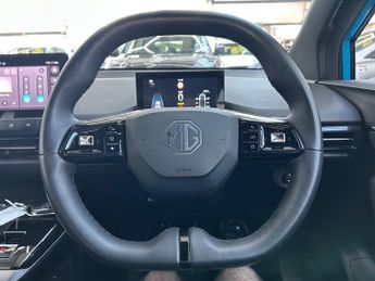 MG MG4 51kWh SE Hatchback Electric Auto (170 ps) 5dr