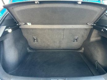 MG MG4 51kWh SE Hatchback Electric Auto (170 ps) 5dr