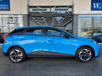 MG MG4 51kWh SE Hatchback Electric Auto (170 ps) 5dr