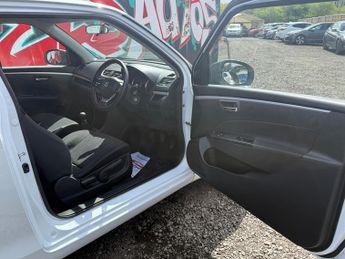 Suzuki Swift 1.2 SZ2 Hatchback 3dr Petrol Manual Euro 5 (94 ps)