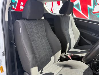 Suzuki Swift 1.2 SZ2 Hatchback 3dr Petrol Manual Euro 5 (94 ps)