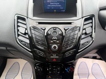 Ford Fiesta 1.0T EcoBoost Zetec Hatchback 5dr Petrol Manual Euro 6 (s/s) (10