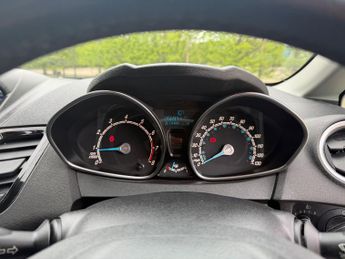 Ford Fiesta 1.0T EcoBoost Zetec Hatchback 5dr Petrol Manual Euro 6 (s/s) (10