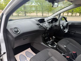 Ford Fiesta 1.0T EcoBoost Zetec Hatchback 5dr Petrol Manual Euro 6 (s/s) (10