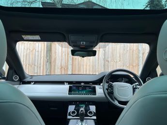 Land Rover Range Rover Evoque 2.0 D150 HSE SUV 5dr Diesel Auto 4WD Euro 6 (s/s) (150 ps)