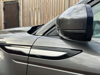 Land Rover Range Rover Evoque 2.0 D150 HSE SUV 5dr Diesel Auto 4WD Euro 6 (s/s) (150 ps)