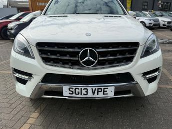 Mercedes-Benz M Class 3.0 ML350 V6 BlueTEC Sport SUV 5dr Diesel G-Tronic 4WD Euro 6 (s
