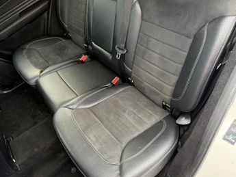 Mercedes-Benz M Class 3.0 ML350 V6 BlueTEC Sport SUV 5dr Diesel G-Tronic 4WD Euro 6 (s