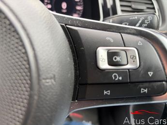 Volkswagen Golf 1.5 TSI EVO R-Line Hatchback 5dr Petrol DSG Euro 6 (s/s) (150 ps