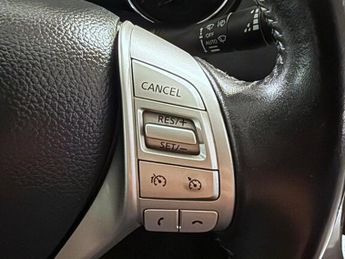 Nissan Qashqai 1.2 DIG-T Tekna SUV 5dr Petrol Manual 2WD Euro 6 (s/s) (115 ps)