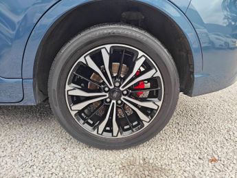 Ford Kuga ST-LINE X EDITION ECOBLUE 5-Door