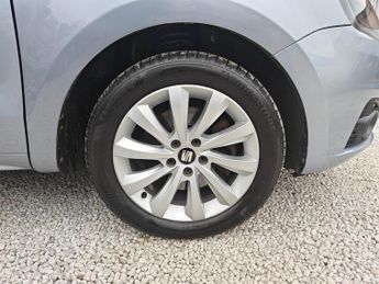 SEAT Alhambra TDI SE DSG 5-Door
