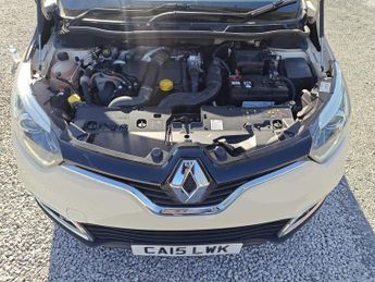 Renault Captur 1.5 dCi Dynamique S MediaNav SUV 5dr Diesel EDC Euro 5 (90 ps)