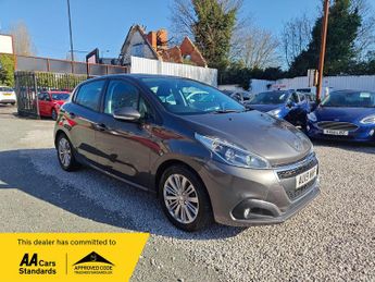 Peugeot 208 1.2 PureTech Signature Hatchback 5dr Petrol Manual Euro 6 (s/s) 