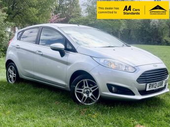 Ford Fiesta 1.0T EcoBoost Zetec Hatchback 5dr Petrol Manual Euro 5 (s/s) (10