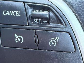 Mitsubishi Outlander 2.0h 12kWh GX3h SUV 5dr Petrol Plug-in Hybrid CVT 4WD Euro 5 (s/
