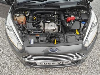 Ford Fiesta 1.0T EcoBoost Titanium Hatchback 5dr Petrol Powershift Euro 6 (1