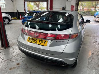 Honda Civic 1.8 i-VTEC EX Hatchback 5dr Petrol Manual (156 g/km, 138 bhp)