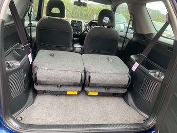 Toyota RAV4 2.0 VVT-i XT3 SUV 3dr Petrol Automatic 4WD (218 g/km, 147 bhp) A