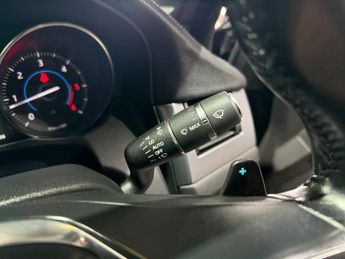 Jaguar XF 2.0d R-Sport Saloon 4dr Diesel Auto Euro 6 (s/s) (180 ps)