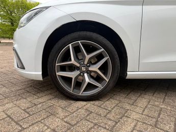 SEAT Ibiza 1.0 TSI XCELLENCE Lux Hatchback 5dr Petrol DSG Euro 6 (s/s) GPF 