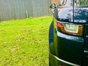 Land Rover Range Rover Evoque 2.0 TD4 SE Tech SUV 5dr Diesel Auto 4WD Euro 6 (s/s) (180 ps)